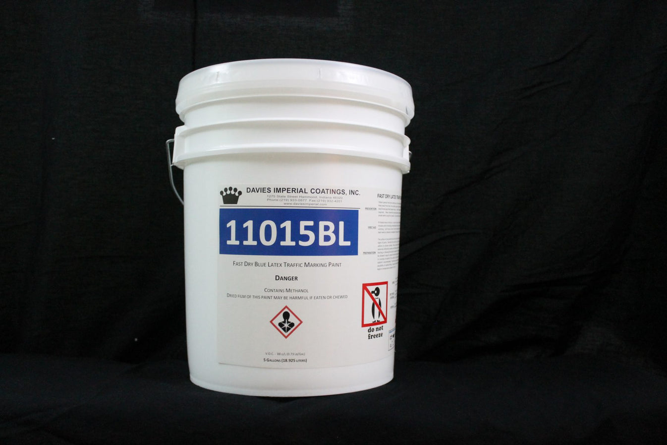 Davies Imperial handicap blue fast dry traffic paint Asphalt