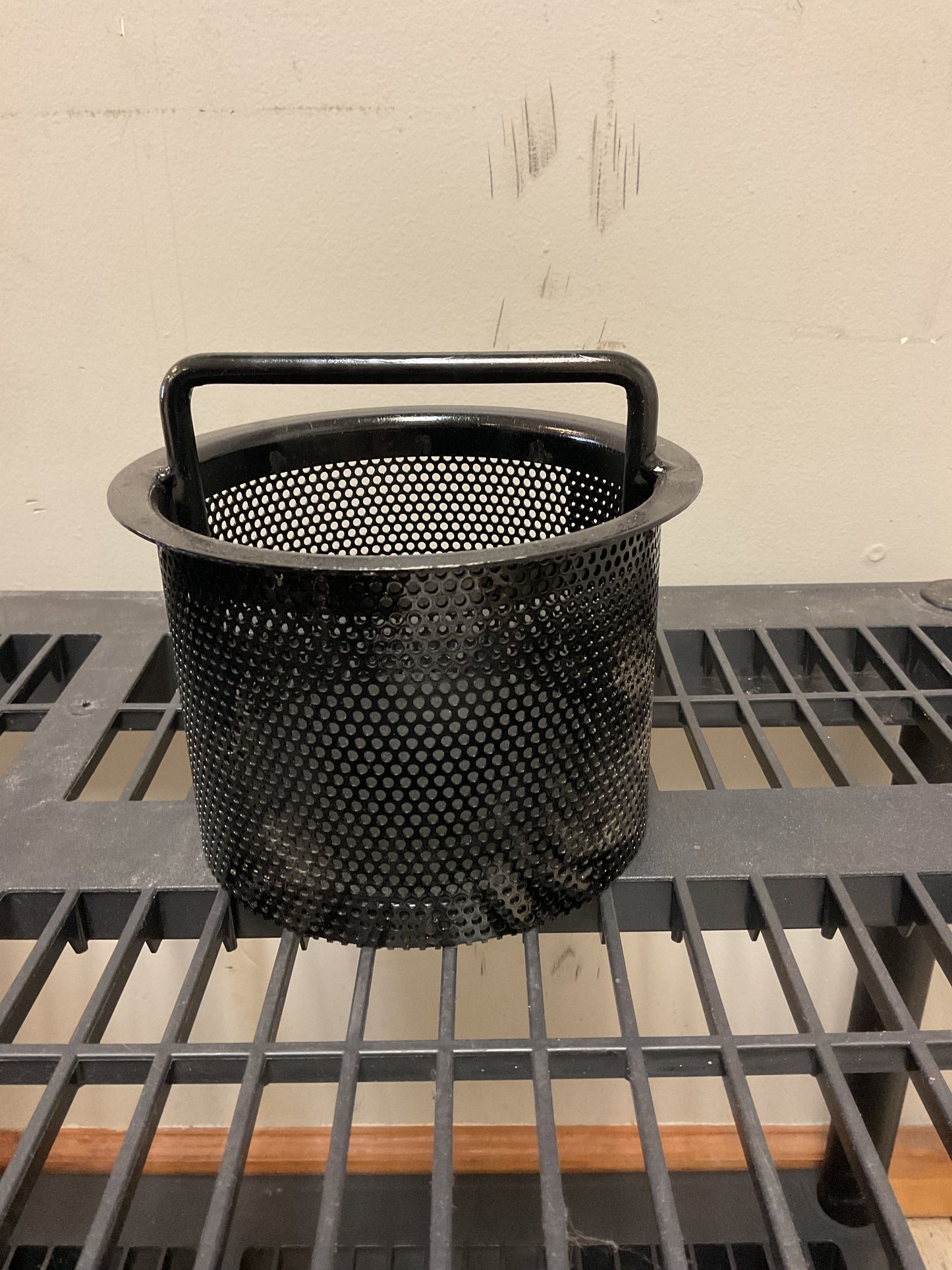 1 gal strainer filters