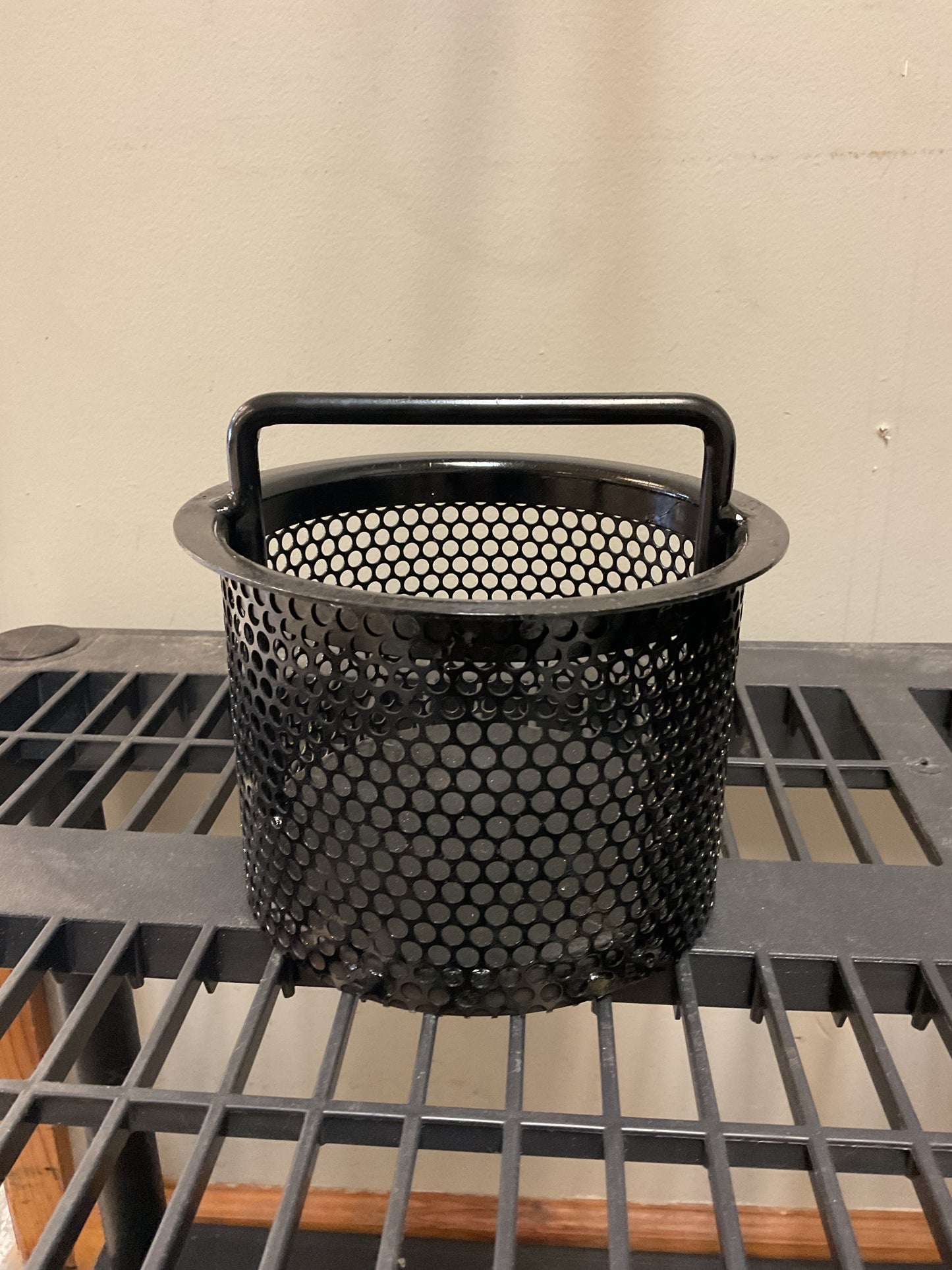 1 gal strainer filters